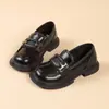 Zapatos Negros de Cuero para Niñas 2026 Nuevo Modelo Primavera y Otoño Zapatos de Presentación para Niños Zapatos de Baile Zapatos de Princesa Punta Redonda Estilo Universitario