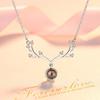 Collar de Cien Idiomas Te Amo Más Vendido para Mujer, Cadena de Clavícula con Astas de Ciervo de Moda al por Mayor