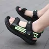 Sandalias para niños, nuevo estilo verano 2026, transfronterizas, para niños mayores, suela suave, antideslizantes, casuales, zapatos deportivos de playa para niños