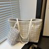 Bolso de Punto Cuadros de Gran Capacidad para Mujer 2025 Bolso de Mano con Textura Explosiva Bolso de Mano Versátil para Viajes y Uso Diario Moderno