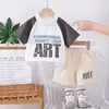 Ropa Infantil Camisas Polo para Niños Bloques de Color Manga Corta Ropa de Verano para Niños Estilo Coreano Atractivo Bebé Casual Estampado de Letras Conjunto de Dos Piezas