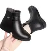Zapatos de Invierno para Mamá Zapatos de Algodón Mujer 2026 Forrados de Terciopelo Suela Plana Botines Cortos Botas de Nieve para Mujeres de Mediana Edad y Mayores Zapatos Engrosados para Abuela