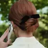 Grampo de Cabelo com Laço de Veludo de Zhao Lusi para Mulheres, Acessório de Cabelo Bico de Pato Novo de Alta Qualidade, Fashion e Simples