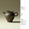 Juego de té de cerámica gruesa vidriada con detalles dorados, que incluye un cuenco con tapa de cerámica, una taza de té, una tetera con asa lateral y una taza de maestro, así como un cuenco para matcha