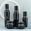 Máquina de Garrafa de Vidro para Produtos de Skincare de Alta Qualidade Tampa com Anel Dourado Embalagem de Emulsão Aquosa para Creme Frasco de Maquiagem Cosméticos Materiais de Embalagem de Alto Valor