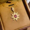 Venta al por mayor de fábrica Popular Colgante de Rubí Natural Plata S925 Incrustado Piedra Principal 5*7 Joyería de Lujo Venta Directa de Fábrica