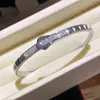 Cheio de Detalhes de Diamante! Pulseira em Zircônia Galvanizada em Formato de U, Pulseira Exquisita Vintage Francesa, Acessório de Mão Versátil da Moda de Luxo Leve para Mulheres