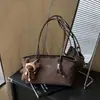 Bolso de Axila Mate Vintage para Mujer 2026 Nueva Moda Bolso Cubo Repujado Bolso de Mano de Gran Capacidad Bolso de Hombro