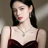 Nueva Moda Diseño Simple Colgante de Gota de Agua con Diamantes Completos Juego de Joyería para Mujeres