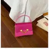 Bolso de Mano para Mujer Verano 2025 Nuevo Bolso Cuadrado Pequeño Transfronterizo con Acabado de Alta Gama, Bolso Cruzado Versátil, Bolso Pequeño de Moda