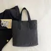 Bolsa de Lona Versátil Colorida Lisa Patchwork da Moda Estudante 2026 Nova Casual Texturizada Grossa Tote Bolsa de Ombro para Mulheres