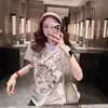 Camiseta Estampada de Manga Curta Resistente para Mulheres, Novo Estilo Coreano de Verão, Caimento Solto, Design Emagrecedor, Top Casual Único e Versátil