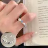 Anillo Minimalista de Corazón Hueco para Mujer, Geométrico Irregular Apilable Dulce Fresco Moda Versátil Anillo Abierto Anillo para Dedo Índice Moderno