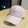 Boné de Beisebol com Bordado de Letra de Moda Nova Primavera e Verão Secagem Rápida para Mulheres, Boné com Aba Fino Respirável de Proteção Solar com Topo Macio