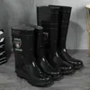 Botas de lluvia para hombre, estilos de caña alta y media, botas de goma de invierno, cubrebotas antideslizantes, zapatos impermeables forrados y engrosados para hombre, botas de lluvia duraderas