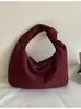 Bolsa Transversal Grande Capacidade de Axila Feminina 2026 Novo Estilo Preguiçoso Ins Casual para o Trabalho Bolsa de Ombro Único de Mão