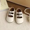 Zapatos de Cuero para Niñas 2026 Primavera y Otoño Nuevos Retro Boca Baja Zapatos de Princesa Estilo Coreano Mocasines Versátiles de Moda para Niñas