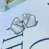 Pendientes de Perla de Agua Dulce Natural Blanca de Nácar S925, Pendientes de Forma Geométrica, Estilo de Diseño de Nicho, Pendientes de Perla con Forma de Rodete