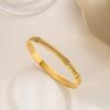 Pulsera joyería para niña viento ins nicho que no se desvanece verano mujer acero titanio pulsera bambú acero inoxidable C- forma joyería al por mayor