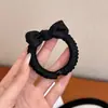 2026 Nuevo Modelo Diadema de Satín de Gama Alta, Simple y Versátil, Alta Elasticidad, Duradera, Accesorio para el Cabello sin Marca