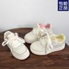 Tênis Novos Primavera/Verão 2025 para Mulheres Ins Tendência Versátil Nicho Solado Grosso Sapatos Brancos Casuais Esportivos Sapatos Pão
