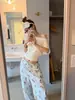 Pijama de Dibujos Animados Estilo Coreano con Estampado de Ciervos para Mujer, Estilo Verano, Hombros Descubiertos, Manga Corta, Pantalones Largos, Conjunto de Ropa de Casa Holgada, Adecuado para Usar Afuera
