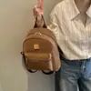Mochila Nova Estampa de Leopardo Outono e Inverno 2026 Mochila de Viagem Grande Capacidade Mochila Feminina Europeia e Americana Retrô Casual Mochila Escolar para Estudante