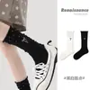 Meias Originais Femininas Renascentistas Estilo Novo Primavera e Verão Série Miu Meias para Meninas Meias de Bolinhas Pretas e Brancas Meias de Princesa para Mulheres
