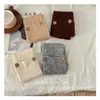 Bufanda de Lana para Niños Estilo Japonés Elegante Hebilla de Madera Torcedura Distintiva Cálida Bufanda Tejida Cruzada para Niños y Niñas