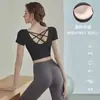 Roupas de Yoga para Mulheres 2026 Novo Estilo com Bojos Manga Curta Esportivo Fitness Pilates Treinamento Roupa Top Respirável Conjunto