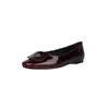 Elegantes Sapatos Scarpin Baixo Redondo de Couro Genuíno Brilhante com Camélia Estilo Francês Primavera 2026 para Mulheres