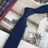 Gravata para Mulheres, Algodão e Linho, Casual Retrô Britânico Versátil Estilo Universitário Literário Cor Sólida Versão Estreita Amarrada à Mão Preto Vermelho Vinho