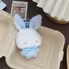 Mismo Estilo del Libro Rojo Súper Lindo Conejito Ángel Calmante Peluche Colgante Artículo Lindo Sanador Decoración de Bolso Regalo
