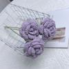 Flor de estambre tejida a mano producto terminado con pétalos puntiagudos hacia afuera, flor de rosa tejida, regalo para cumpleaños y Navidad, flor realista de ganchillo