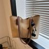 Bolso de gran capacidad Otoño e Invierno 2023 nuevo moderno de alta calidad bolso de hombro moderno retro bolso de mensajero bolso tote texturizado