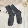 Calcetines de Punto Grueso de Color Sólido Otoño Nuevo Youjiaxiu Calcetines Holgados de Moda Ins Calcetines de Algodón de Doble Aguja de Tubo Medio Calcetines Macaron para Mujer