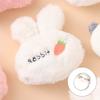 Primavera y verano nuevo broche de conejo felpa lindo animal pequeño caricatura japonés ropa de niñas zapatos colgante de bolso pequeño regalo