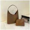 Bolsa Feminina Vintage de Grande Capacidade Transfronteiriça 2026 Nova Bolsa Tote Tendência Conjunto Bolsa de Ombro Versátil Estilosa para Mulheres