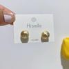 Pendientes de Bolas Redondas Pequeñas de Metal Cepillado para Mujer Estilo Cool ins Pendientes Simples Elegantes de Alta Gama Estilo Hong Kong