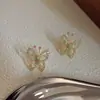 Pendientes de Mariposa Super Hada Dulces Pequeños Frescos Micro Verdes Temperamento Pequeños Exquisitos de Gama Alta Pendientes Versátiles Pendientes