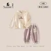 Coleção de primavera para meninas: Conjunto de roupas infantis estilo coreano, confortável com blusa de manga longa e calça doce com acabamento em renda para bebês e crianças pequenas