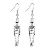 Aretes de Calavera Retro de Personalidad de Nuevo Estilo de Halloween Europeo y Americano Aretes para Hombres y Mujeres Joyería de Halloween en stock