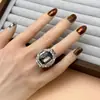 Productos Nuevos Populares Transfronterizos Europeos y Americanos Anillo de Temperamento de Moda de Gama Alta Anillo de Diamante Brillante Venta al por Menor y al por Mayor para Mujer