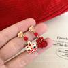Pendientes de Año Nuevo Hija de León Adecuados para Pendientes de Invierno Rojo Otoño e Invierno Nicho Femenino Temperamento Único Pendientes Avanzados