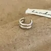 Estilo Europeo y Americano Versátil para el Día a Día Minimalista Estilo Ins de Gama Alta Doble Capa C-Shaped Ear Cuff con Diseño Único y Personalidad para Mujeres
