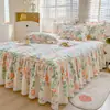 Lençol de Elástico Fresco Pastoral Saia de Cama Duas em Um Peça Única Acolchoada Universal Quatro Estações com Colcha Franzida Conjunto de Três Peças
