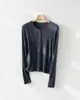 Top de Manga Longa em Lã Tencel Primavera/Verão 2026 Estilo Old Money Gola Henley Melard Emagrecimento Peça Versátil para Camadas