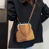 Bolso para teléfono móvil tipo concha casual de moda personalizado Nuevo bolso bandolera retro con clip Bolso de mano para viajero Bolso bandolera de hombro