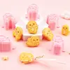 Molde para Paleta Serie Dragón de Leche Caricatura Simulada Personaje Acción Emoji Molde de Corte 3D Molde para Paleta DIY