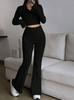 Conjunto de Dos Piezas de Canalé de Color Sólido a la Moda: Conjunto de Top Cropped de Manga Larga con Cremallera y Pantalones de Campana de Cintura Alta para Mujer, Ropa Casual